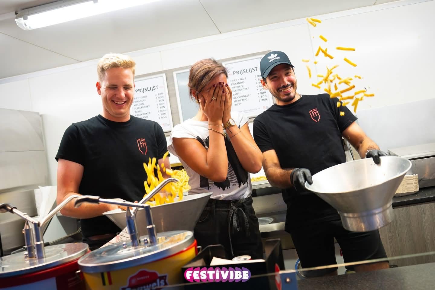 De Snackcar Serveert Je Frietjes En Snacks Met Passie