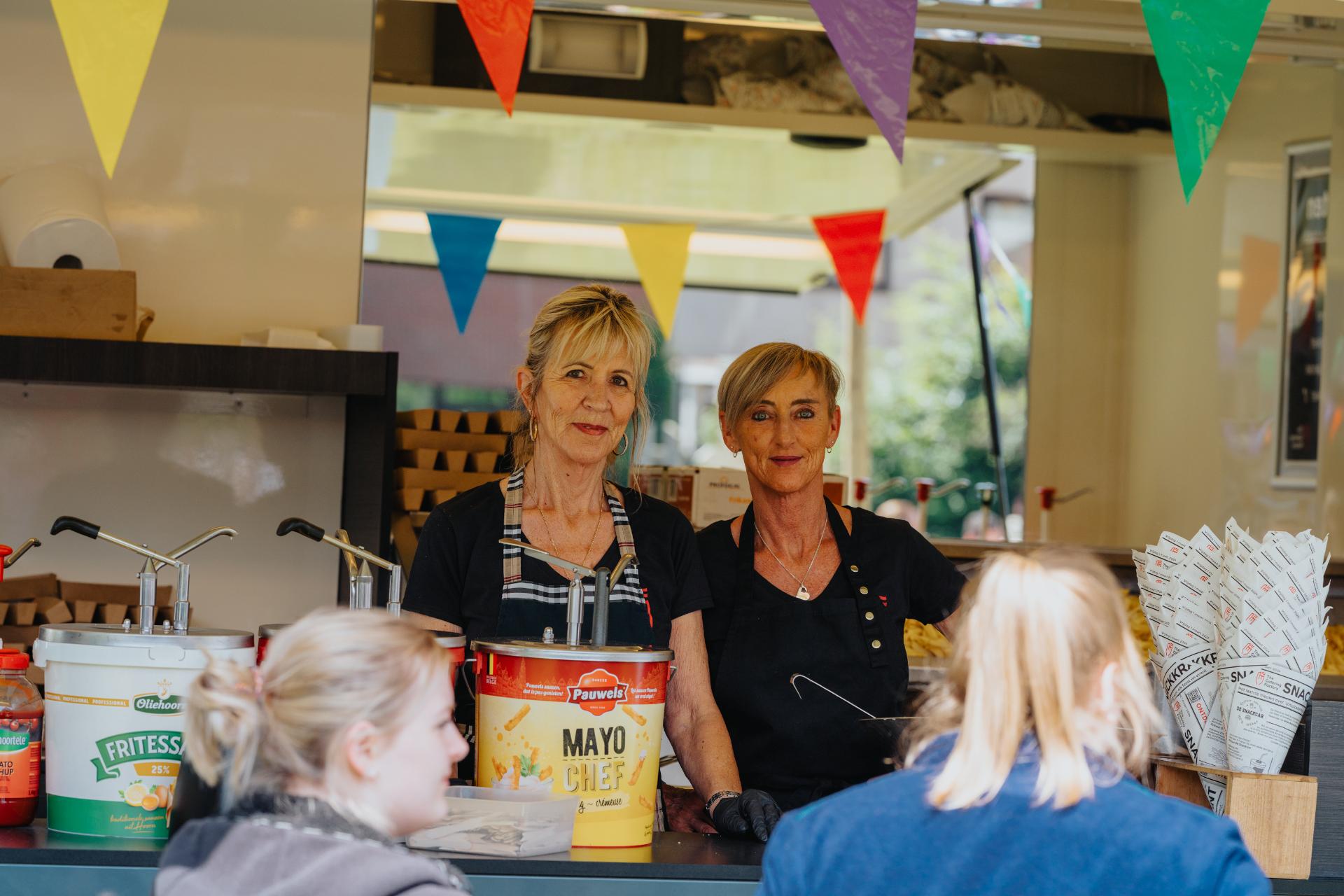 Eten Frituur Feest Evenement De Snackcar